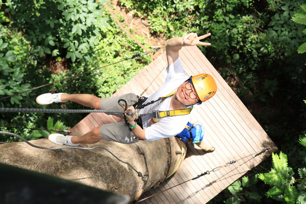 Zipline и верёвочный парк Микли